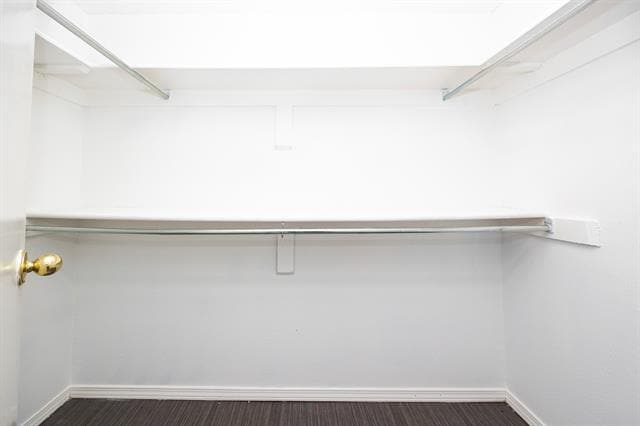Building Photo - 18333 Roehampton Dr