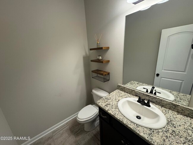 Building Photo - 406 Gray Birch Lp