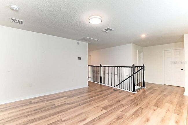 Building Photo - 3305 Stonewyck St