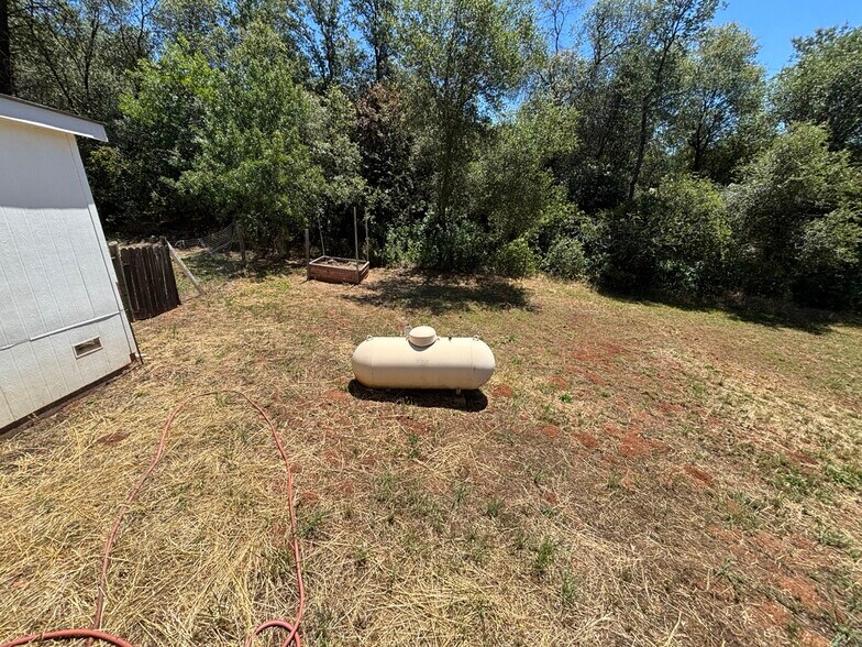 Building Photo - 1782 Lotus Rd
