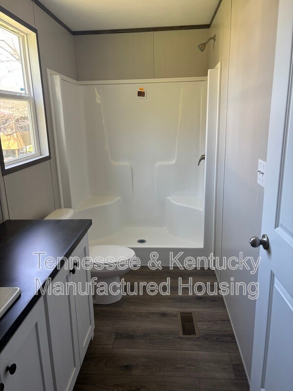 Building Photo - 324 Hillsdale Estates Ln