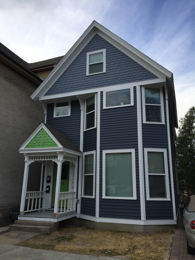 Building Photo - 1018 Williamson St