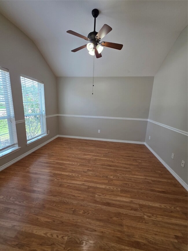 Building Photo - 2518 Sandvalley Way