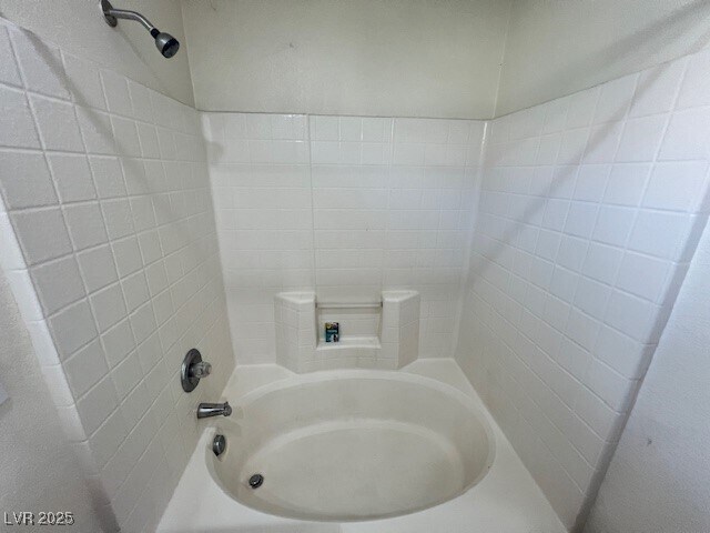 Building Photo - 8226 Royal Lilly Ct