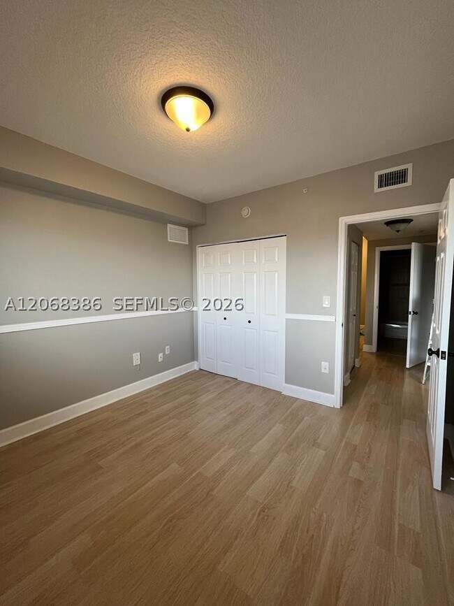 Building Photo - 11060 SW 196th St