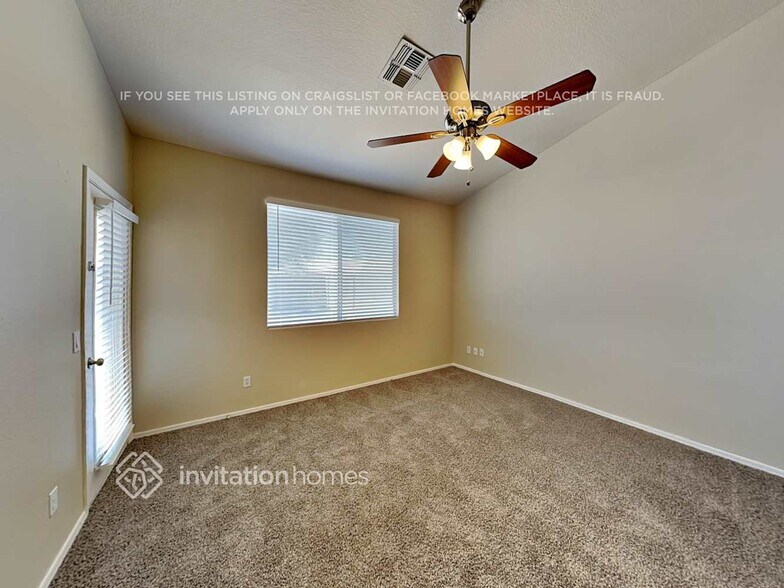 Building Photo - 16223 W Jefferson St