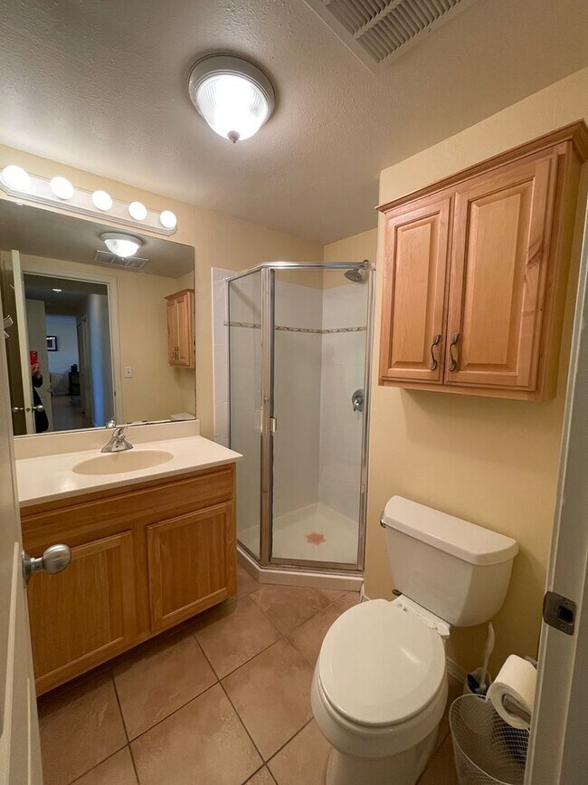 Building Photo - VIllas at Kahana Ridge Three Bedroom / Two...