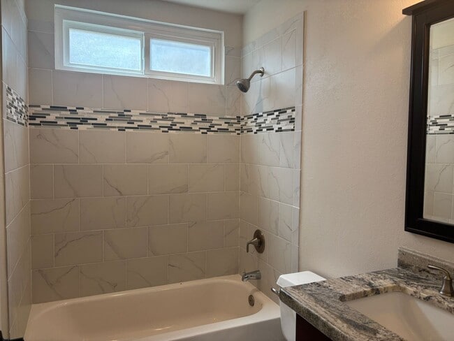 Building Photo - Bright & Upgraded 4BD/3BA Rental in San Ma...