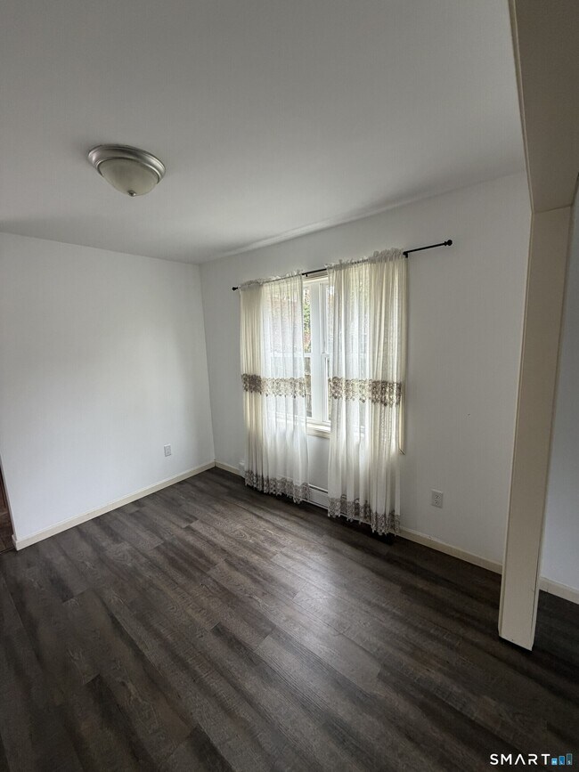 Building Photo - 91 Reynolds Bridge Rd