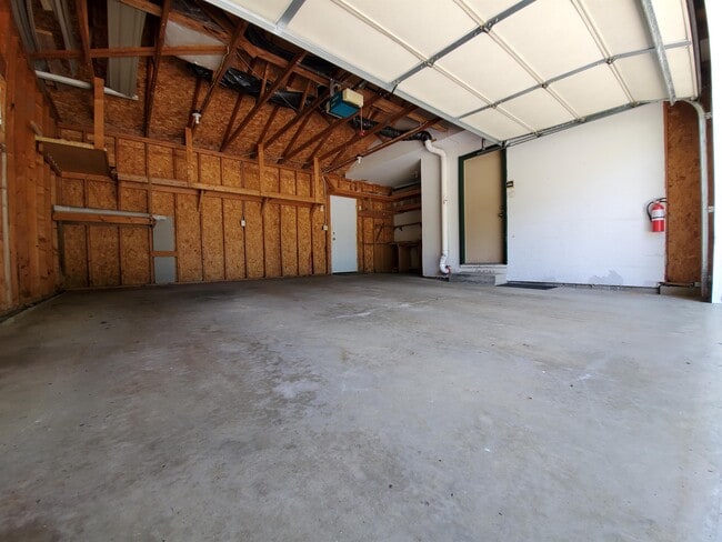 Building Photo - 4434 4th St NW