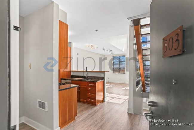 Building Photo - 4811 Telegraph Ave