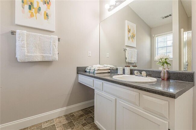 Building Photo - 3195 Jorden Crest Ct NW