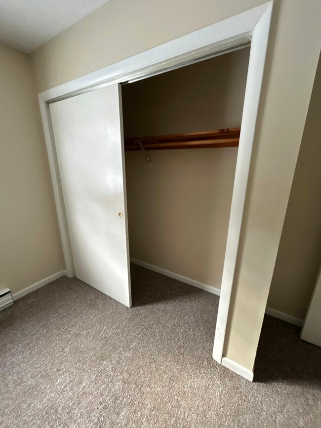 Building Photo - 17 Winter St