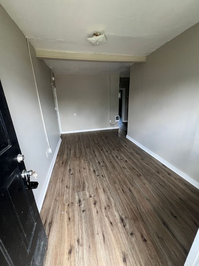 Building Photo - 4113 Dorris St