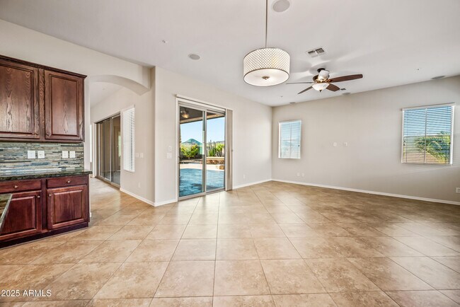 Building Photo - 12750 Calle de Pompas W