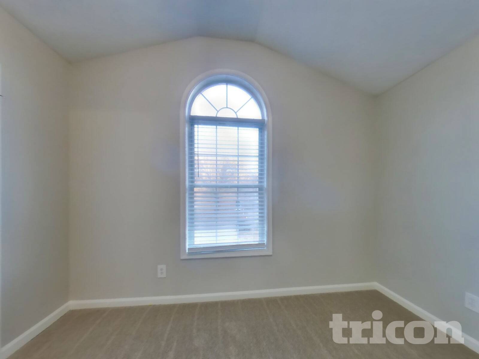 Building Photo - 114 Windsor Cir