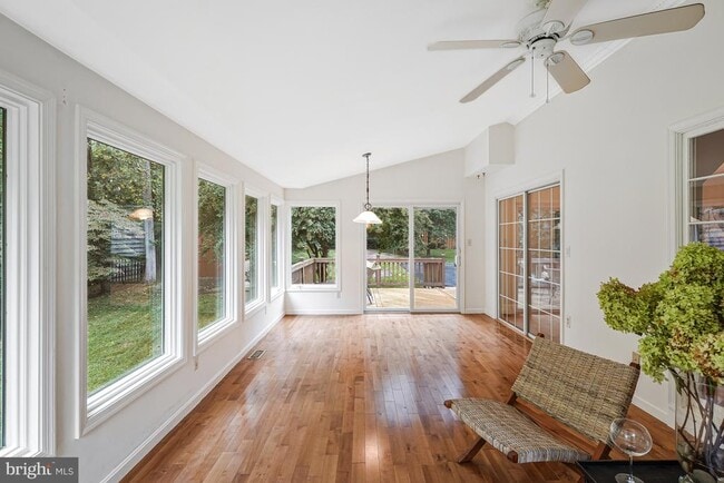 Building Photo - 5308 Hexagon Pl