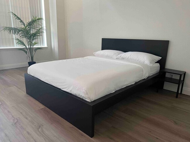 Building Photo - 8305 Aspenbrook Ave