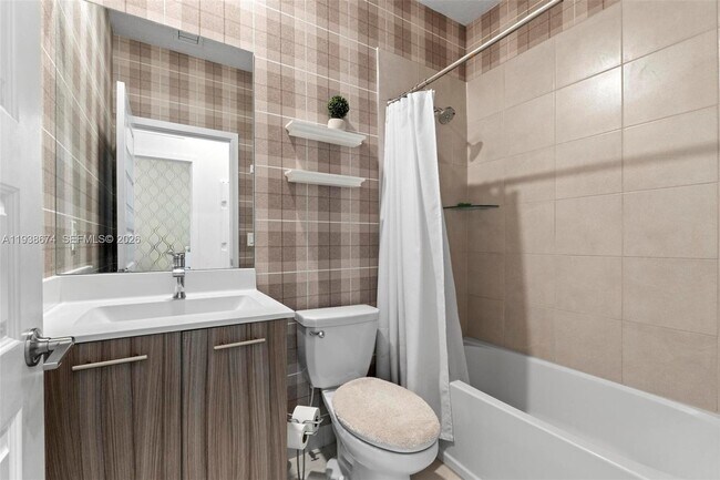 Building Photo - 8367 Central Park Blvd