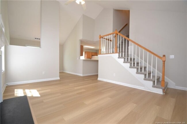 Building Photo - 1914 Sterling Hill Dr