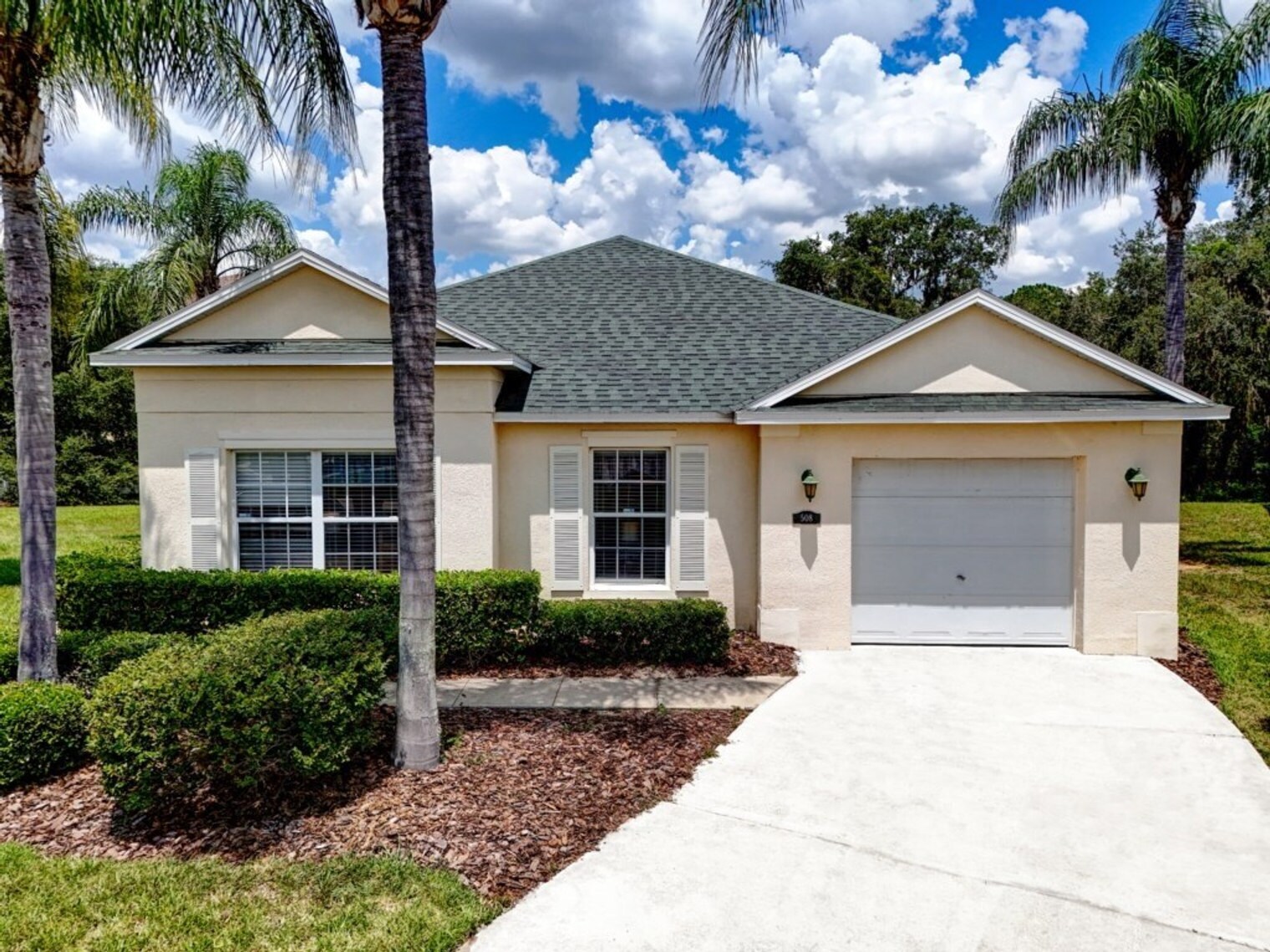 Building Photo - 508 Reserve Dr