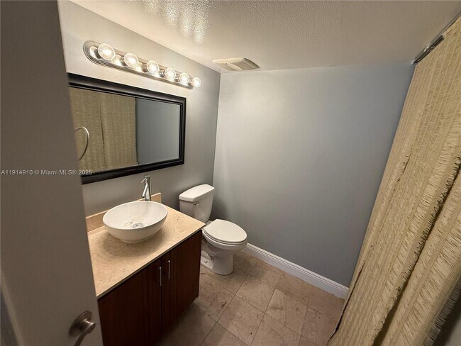 Building Photo - 9723 NW 49th Terrace