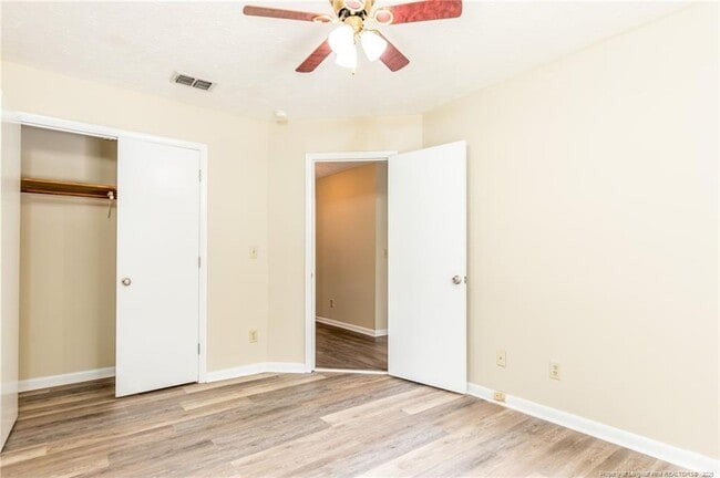 Building Photo - 1018 Wood Creek Dr