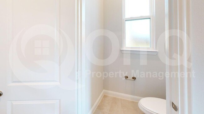 Building Photo - 920 Lido Ln