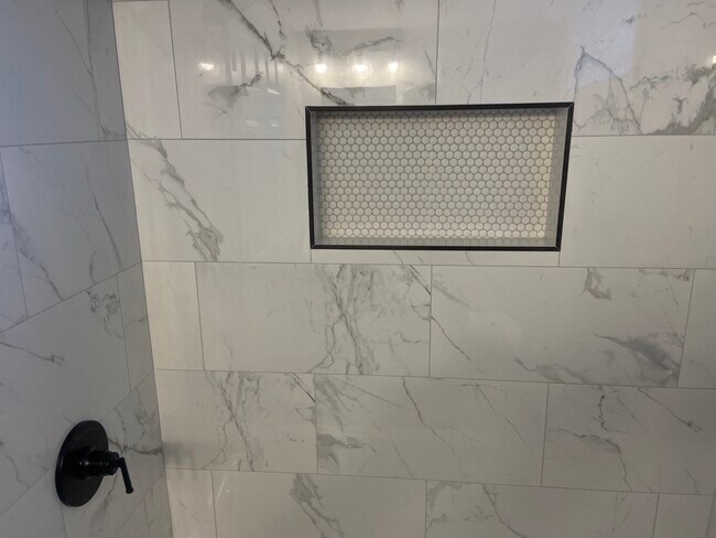 Building Photo - 2439 169th St