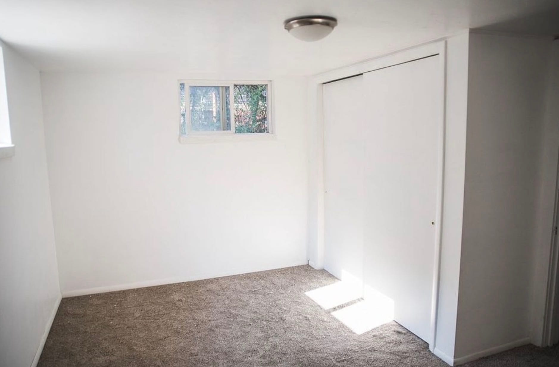 Building Photo - 144 S 500 W