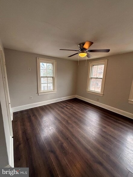 Building Photo - 73 Walnut St