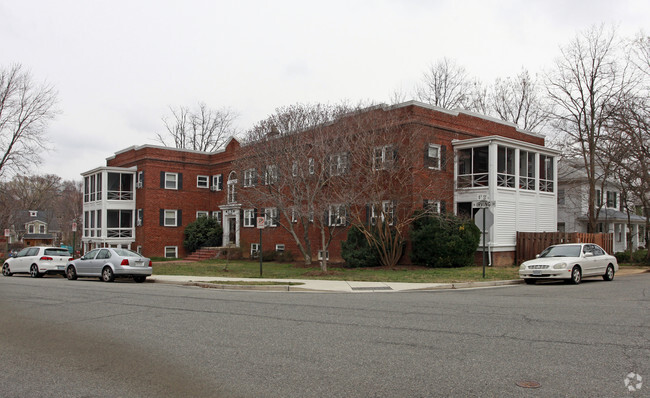 Primary Photo - Irving Apartments