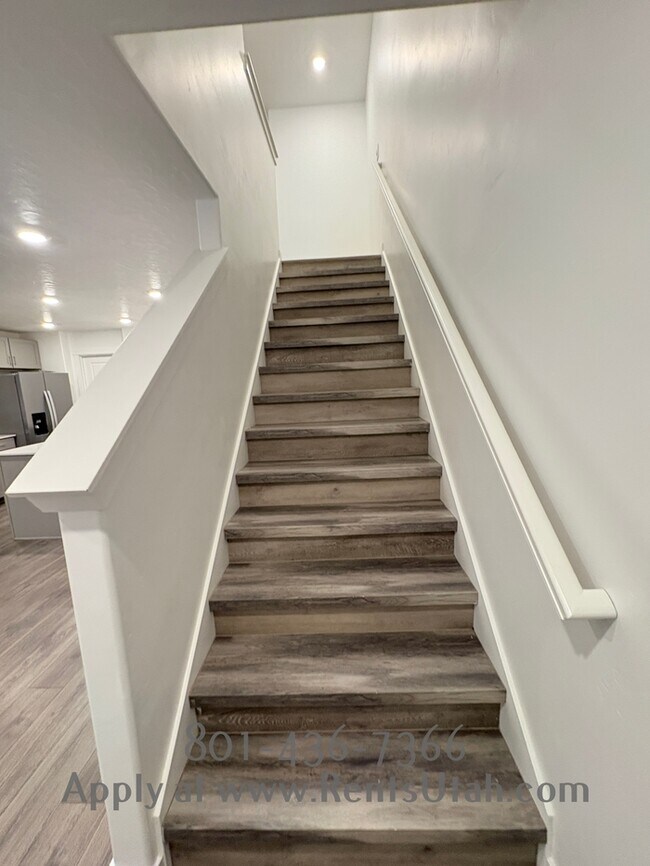 Building Photo - Canvasback