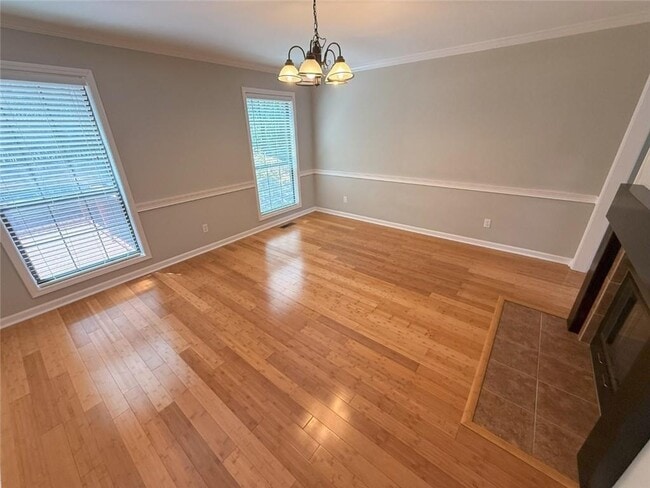 Building Photo - 290 Sweetwater Trce