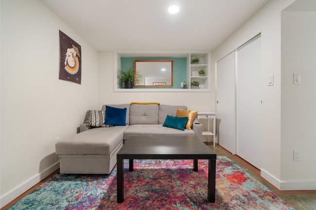 Building Photo - 4115 SE Gladstone St