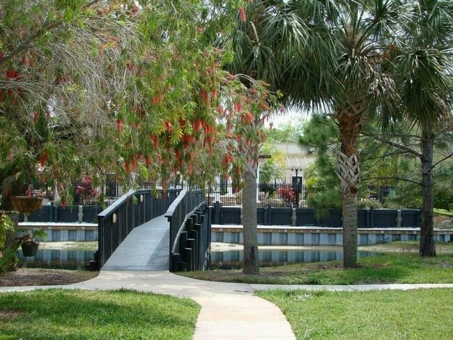 Building Photo - 500 Belcher Rd