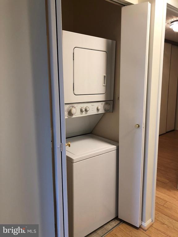 Building Photo - 3310 N Leisure World Blvd