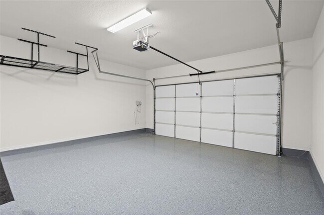 Building Photo - 1336 Academy Oaks Dr