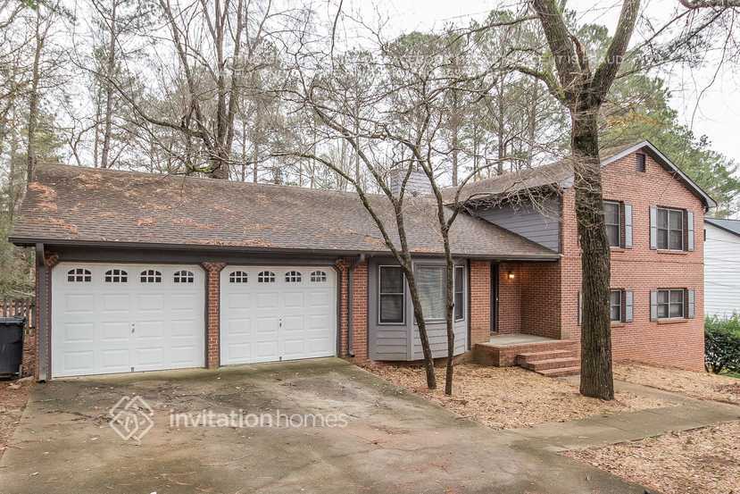 Building Photo - 2850 Shiloh Way