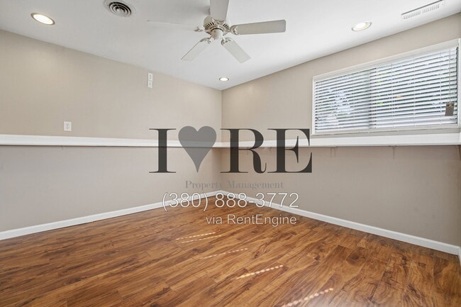 Building Photo - 8376 Covered Wagon Ct