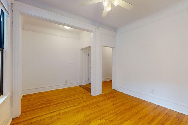 Floorplan - 5401-5403 S. Woodlawn Avenue