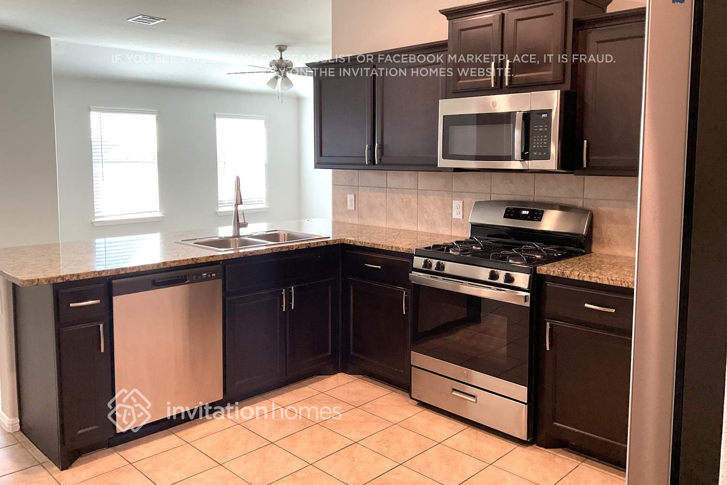 Building Photo - 848 Wylie St