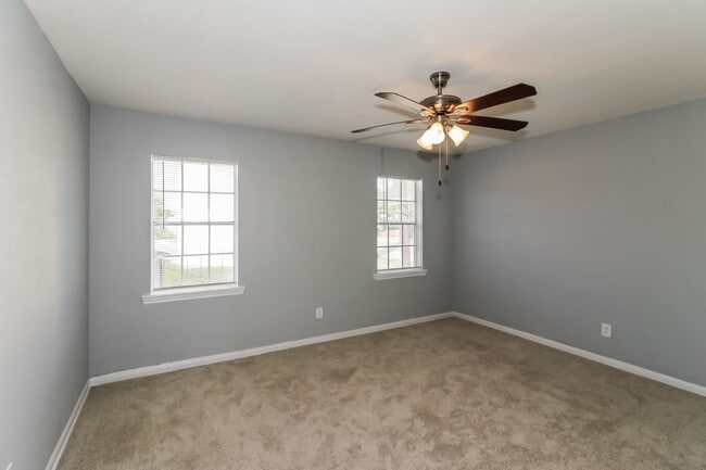 Building Photo - 3115 Falk Ct