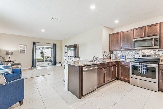 Building Photo - 1398 Crescent Hoop Wy