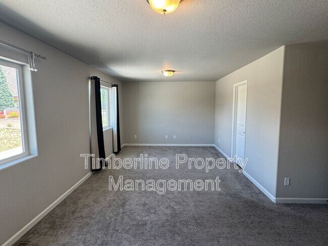 Building Photo - 4039 Meron Pt