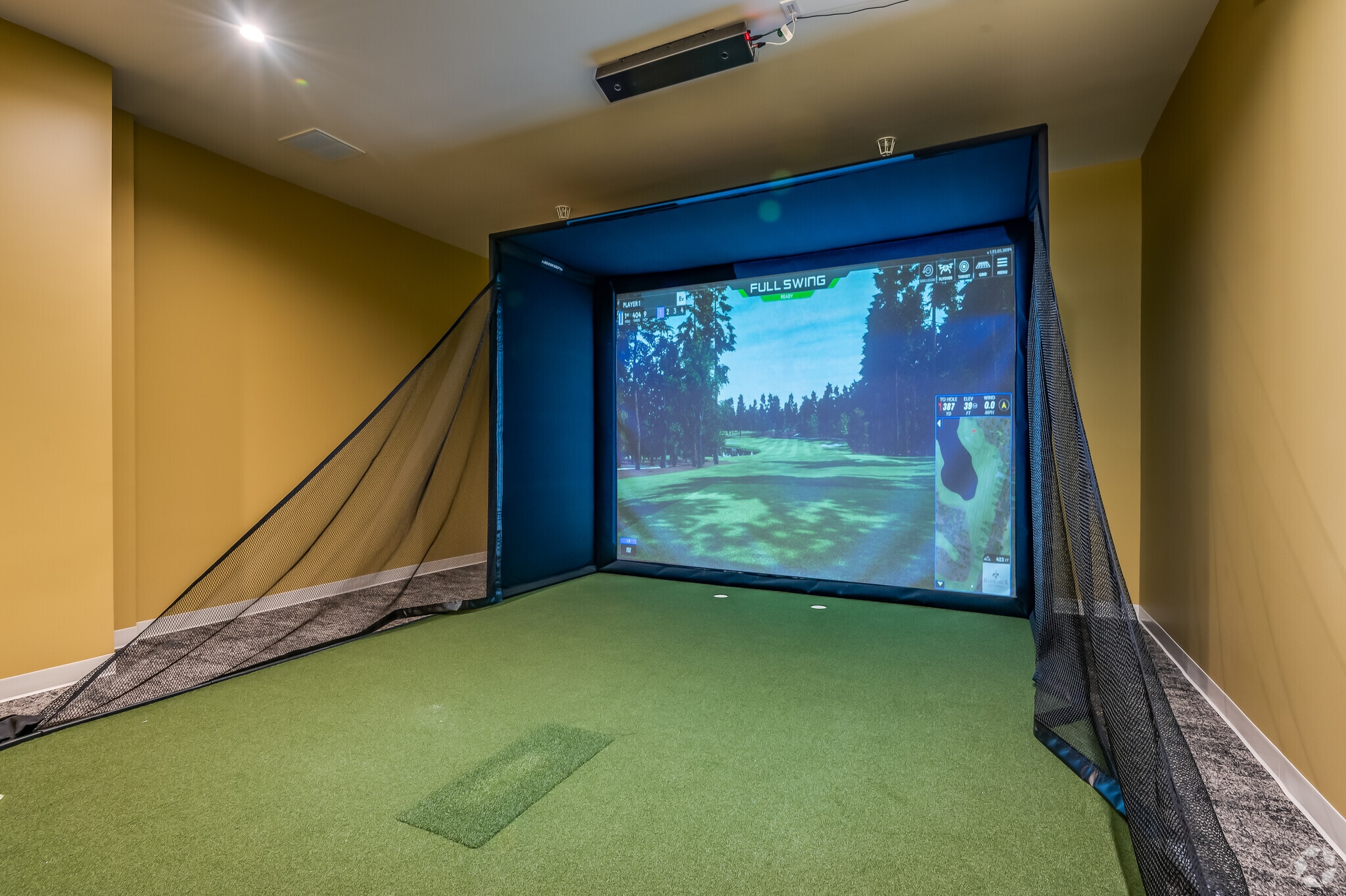 Golf Simulator - The Press Apartments