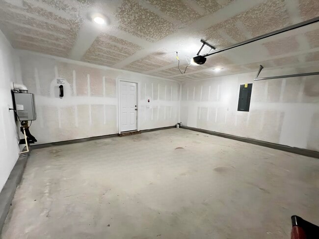 Building Photo - 3059 Heritage Plantation Blvd