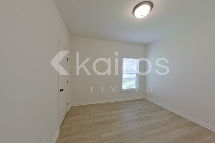 Building Photo - 103 Carencro St