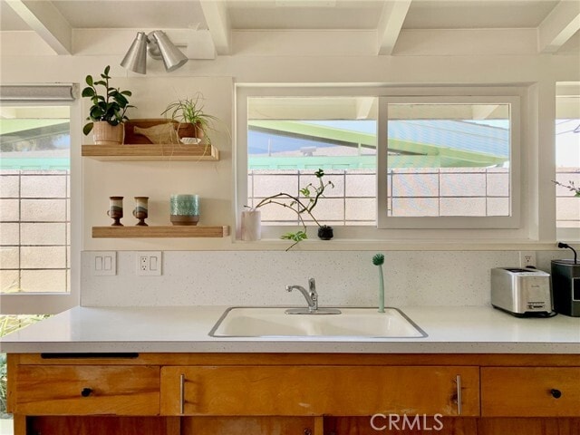 Building Photo - 3168 Stevely Ave