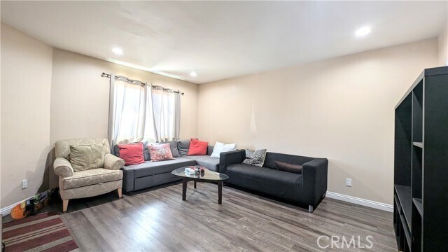 Building Photo - 1299 W 37th Dr
